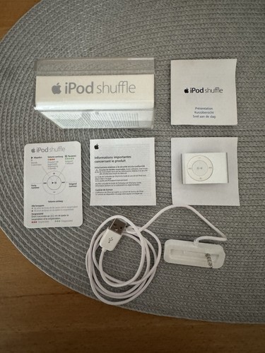 Apple ipod shuffle - ipod,